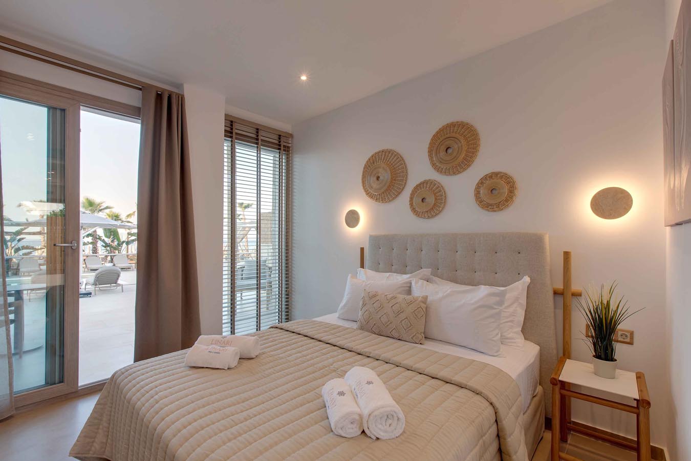 Tiara Holidays - Linari Sea & Suites - Deluxe Double Room Sea View